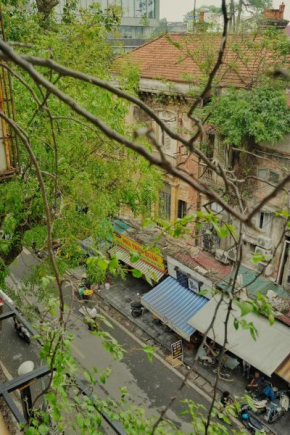 Bu Studio Hoan Kiem Lake